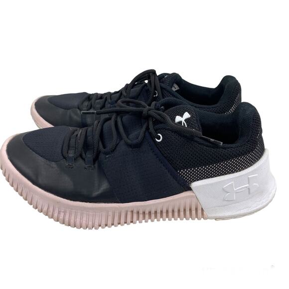 UNDER ARMOUR Ultimate Speed Trainer Sneakers UA Black 3019908-001 Womens 8M - Picture 2 of 10